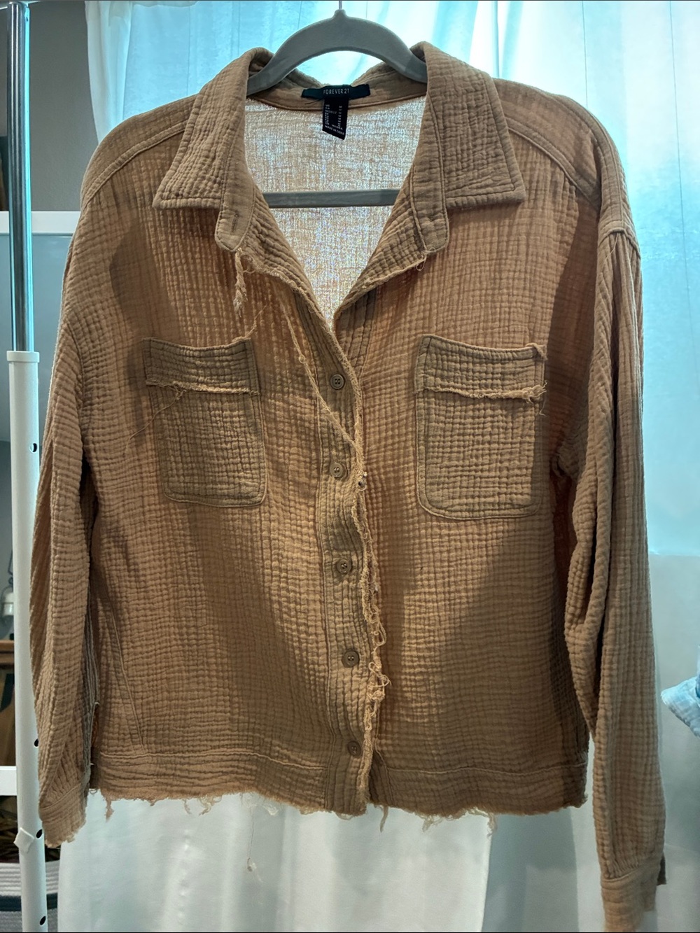 Universal Thread Women's Tan Crinkle Button-Front Utility shirt